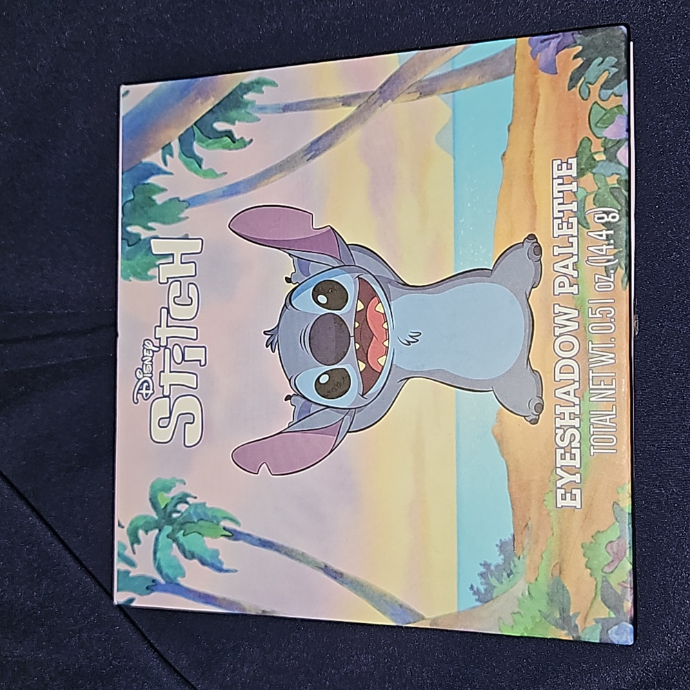 Stitch eyeshadow palette 13 colors New